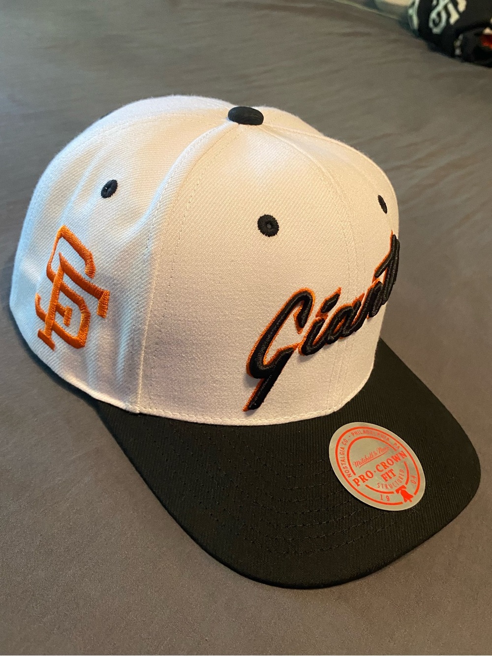 Mitchell & Ness San Francisco Giants White Snapback with Orange Undervisor CLEAN